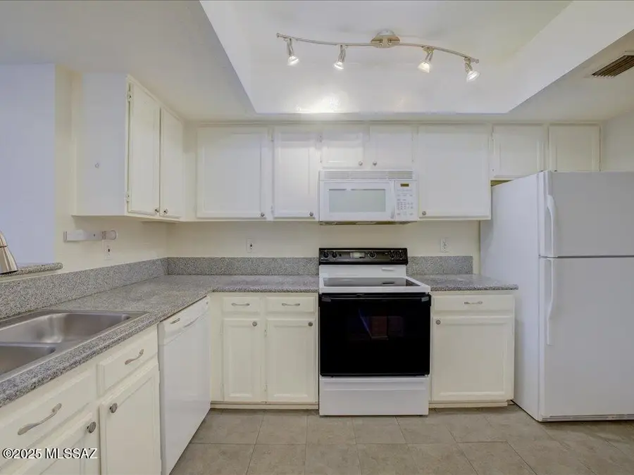 4271 N River Grove, Tucson, AZ 85719 - Image #3