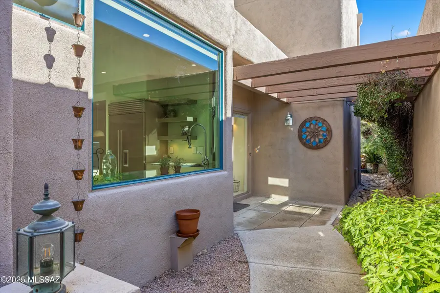 6118 N Running Deer Circle, Tucson, AZ 85750 - Image #3