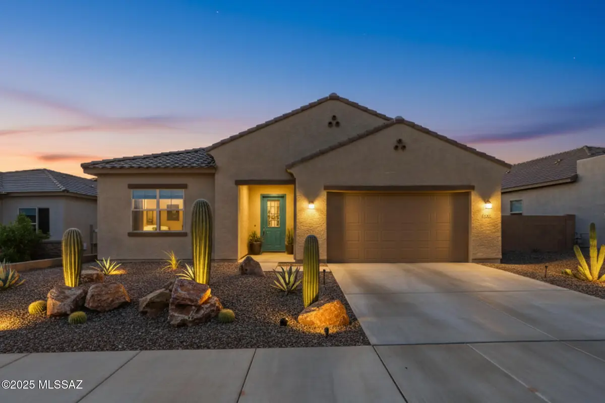 14621 N Blue Juniper Lane, Marana, AZ 85658 - Image #1