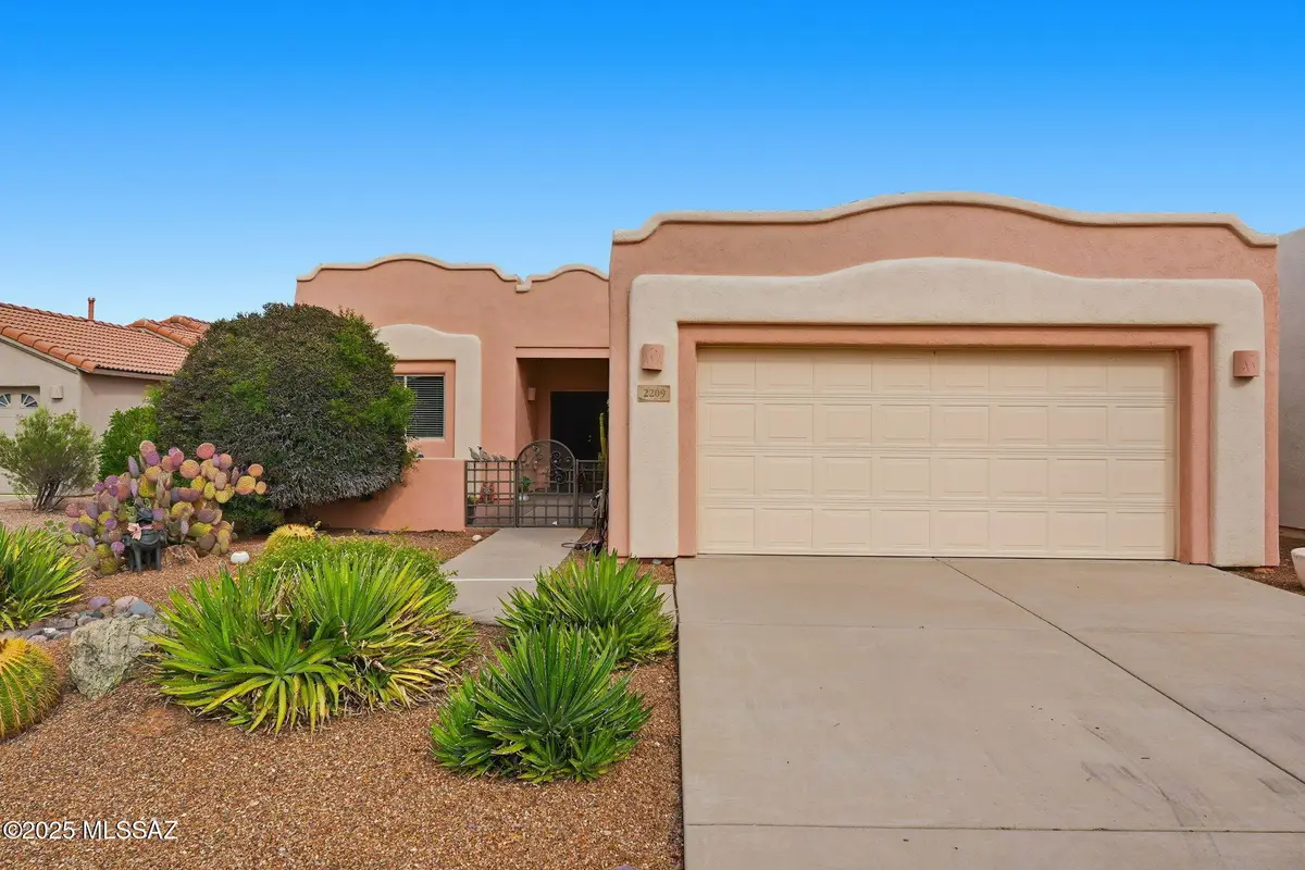 2209 S Via Massari, Green Valley, AZ 85614 - Image #1