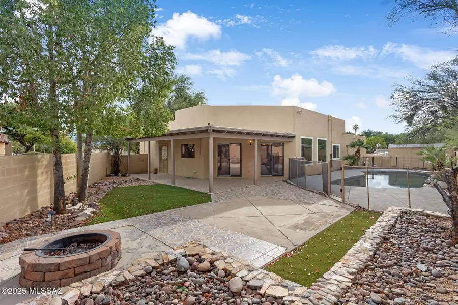 1571 N Saddleback Avenue, Tucson, AZ 85715 - Image #2