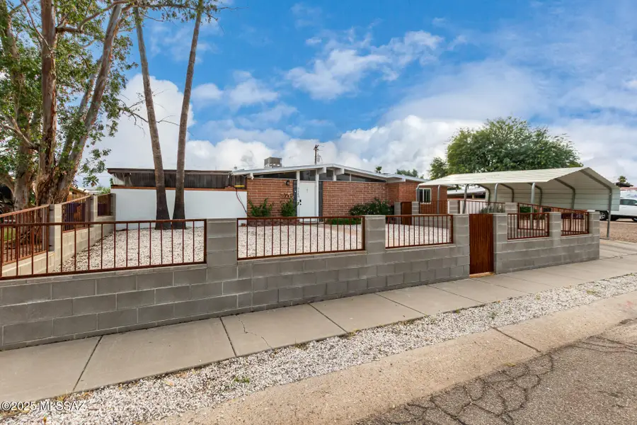 7140 E Port Au Prince Place, Tucson, AZ 85710 - Image #3