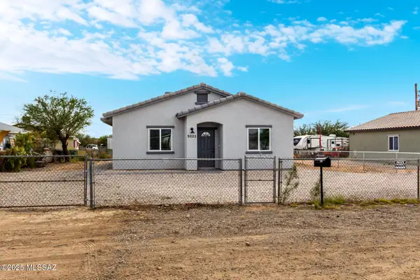 9025 W Bruce Street, Tucson, AZ 85735