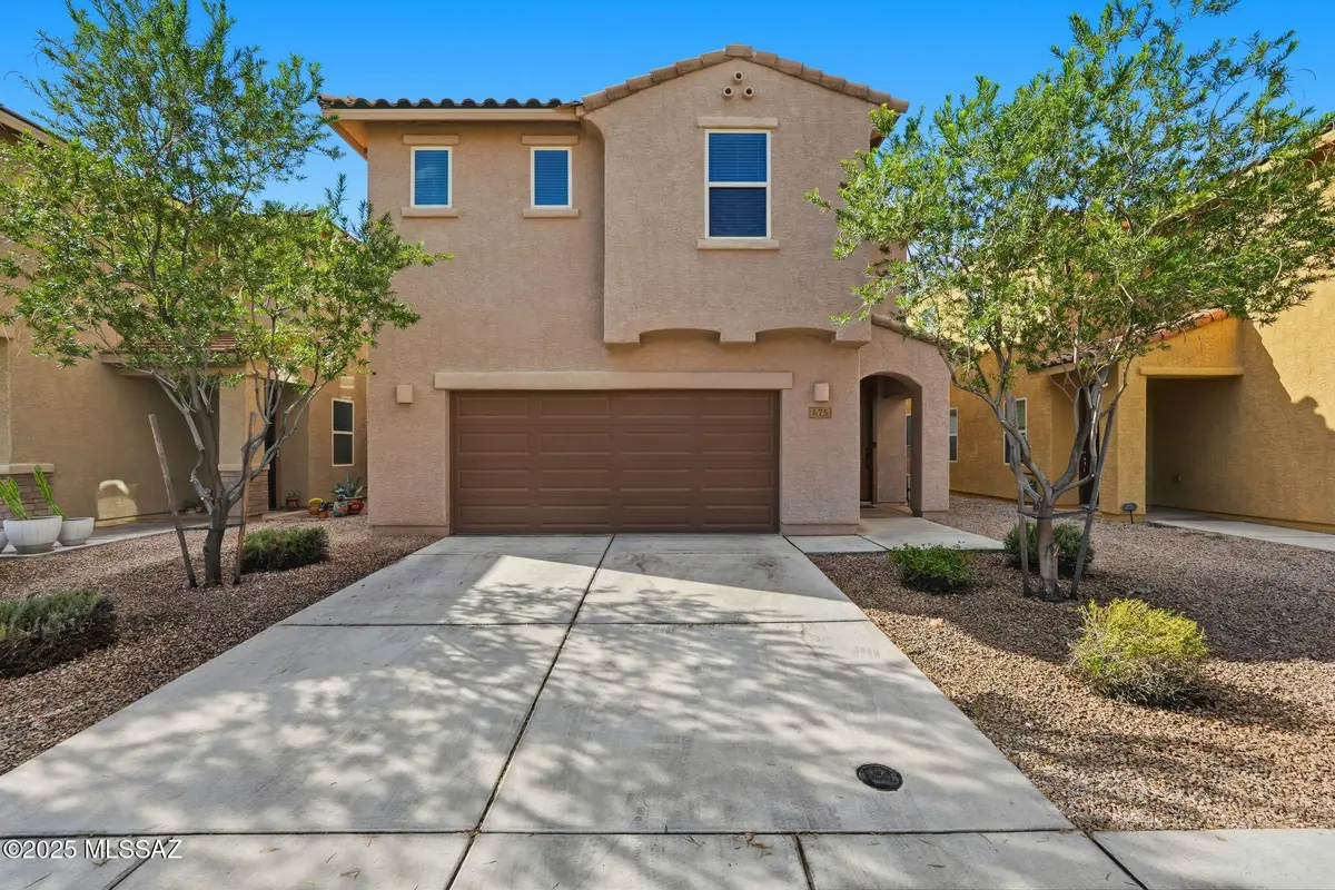 675 N Nestled Hummingbird Lane, Sahuarita, AZ 85629 - Image #1