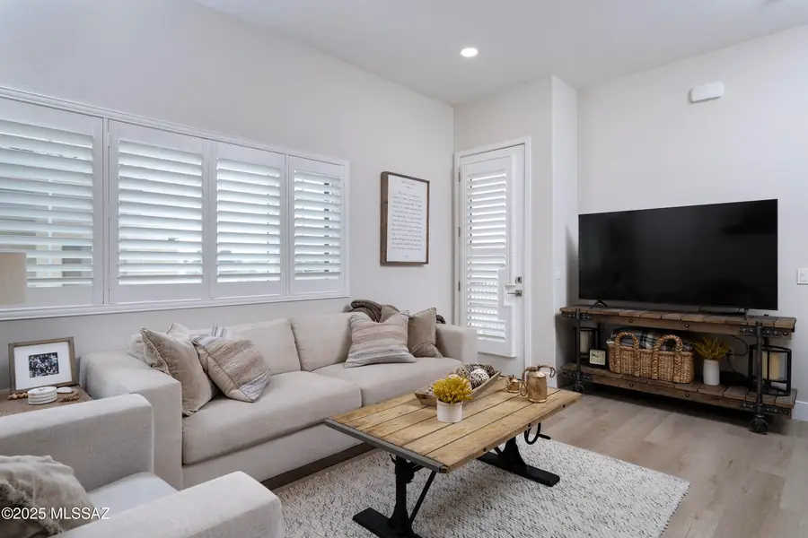 2038 E River, Tucson, AZ 85718 - Image #2