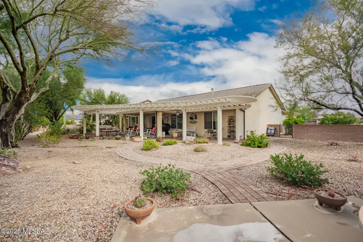 537 N Keyes Road, Green Valley, AZ 85614 - Image #1