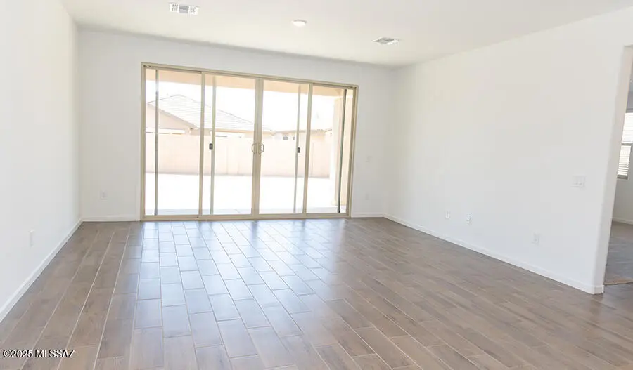 773 W Calle Las Varitas, Sahuarita, AZ 85629 - Image #3