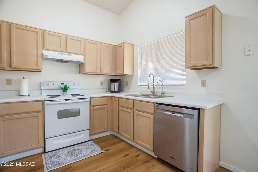 8845 E Apple Tree Drive, Tucson, AZ 85730 - Image #2