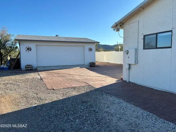 3705 W Ironwood Hills Drive, Tucson, AZ 85745