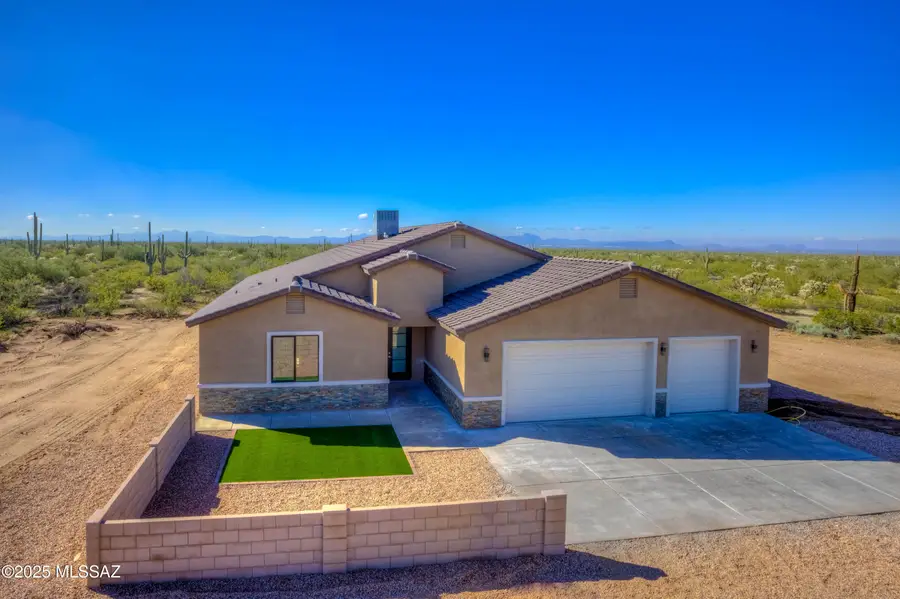 33983 E Terra Cotta Drive, Marana, AZ 85658 - Image #3