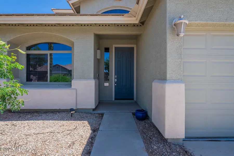 18174 E Via Jardin, Gold Canyon, AZ 85118 - Image #2