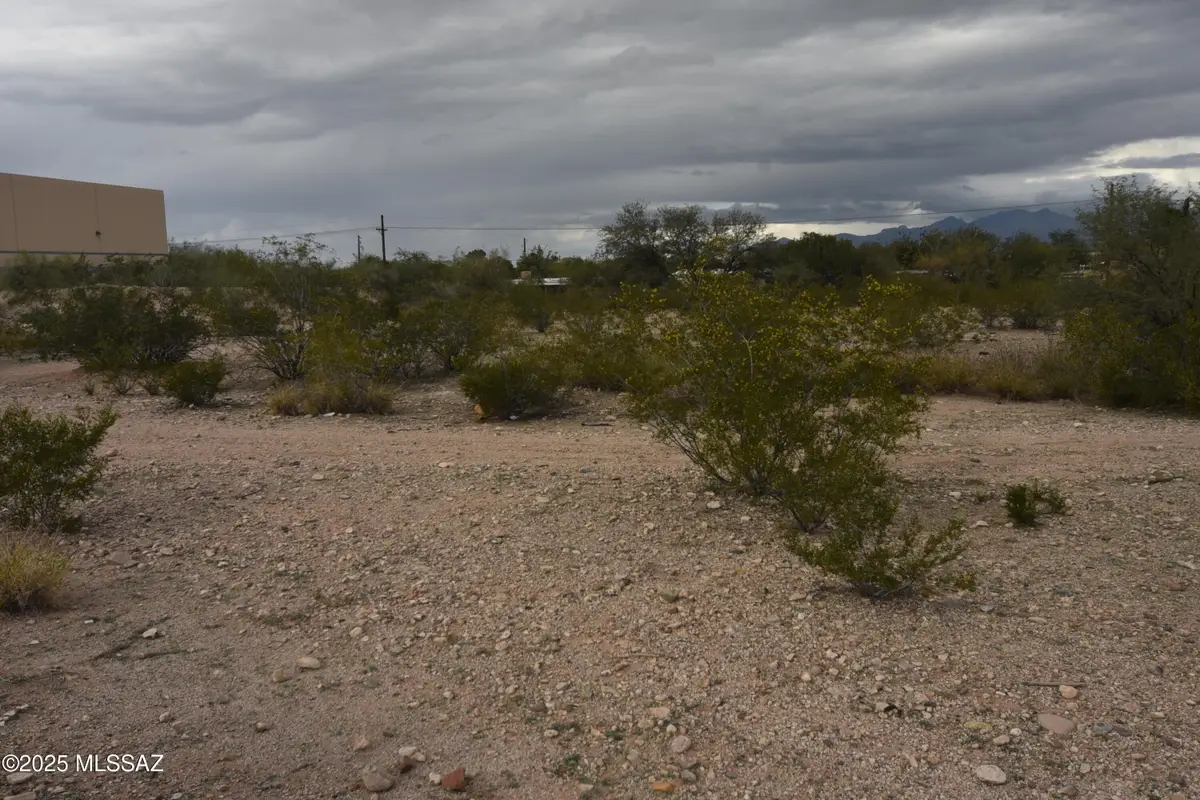 3441 E Global, Tucson, AZ 85706 - Image #1