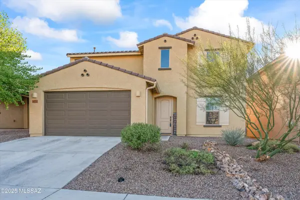 11162 S Golden Aspen Drive, Vail, AZ 85641