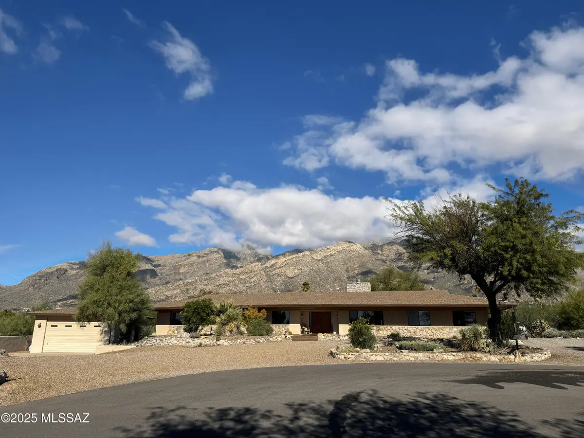 4701 E Camino La Brinca, Tucson, AZ 85718 - Image #1