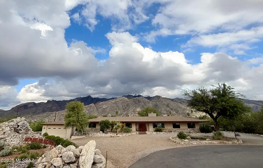 4701 E Camino La Brinca, Tucson, AZ 85718 - Image #2