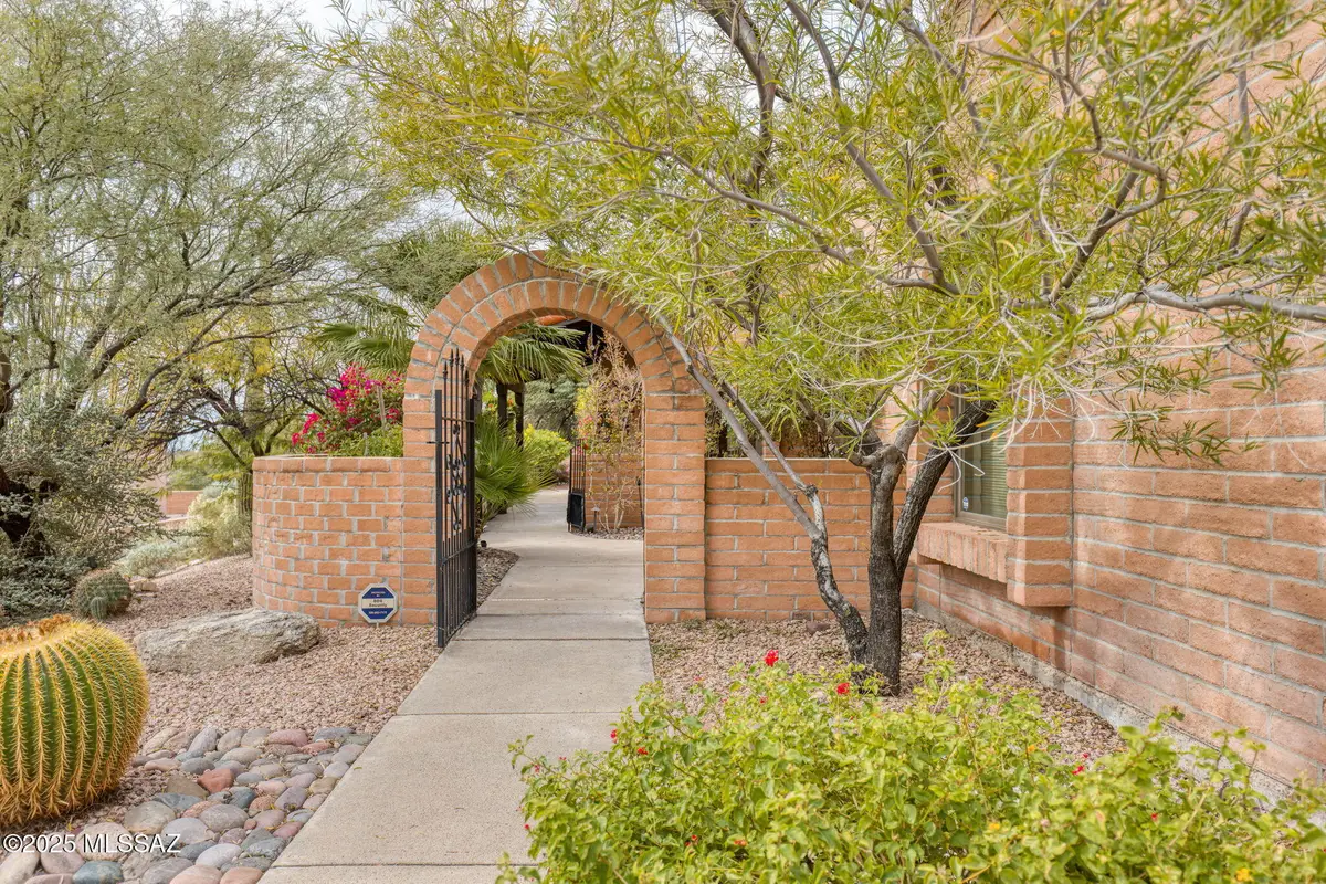 5501 N Camino Del Penoso, Tucson, AZ 85750 - #1