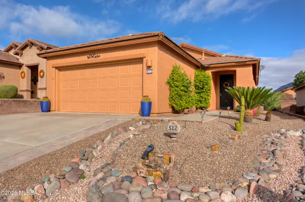 512 W Bazille Way, Green Valley, AZ 85614