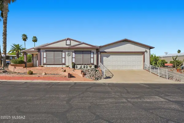 150 W Rosa Drive, Green Valley, AZ 85614