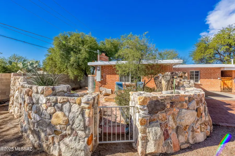 3502 N Santa Rita, Tucson, AZ 85719 - Image #3