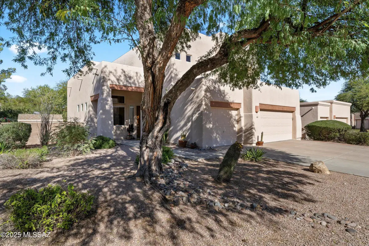 8869 E Penstemon Drive, Tucson, AZ 85715 - Image #1