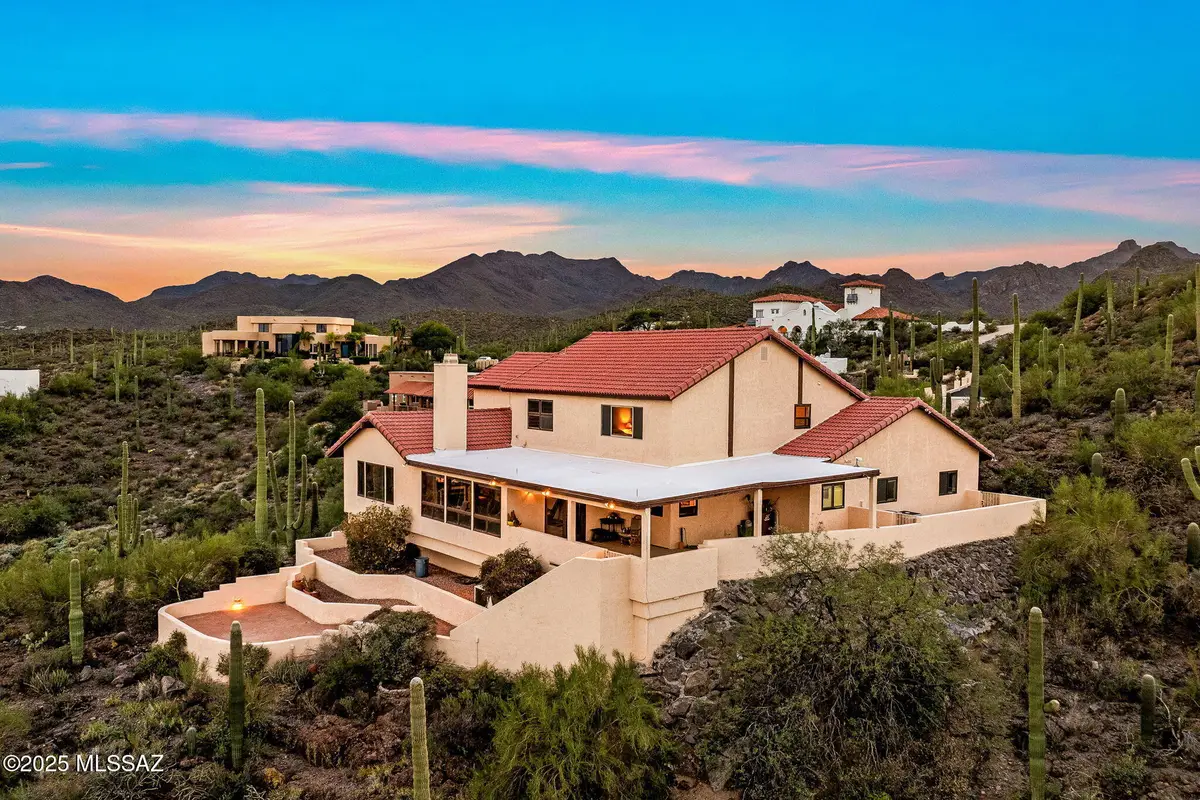 4750 W Crestview Circle, Tucson, AZ 85745 - Image #1