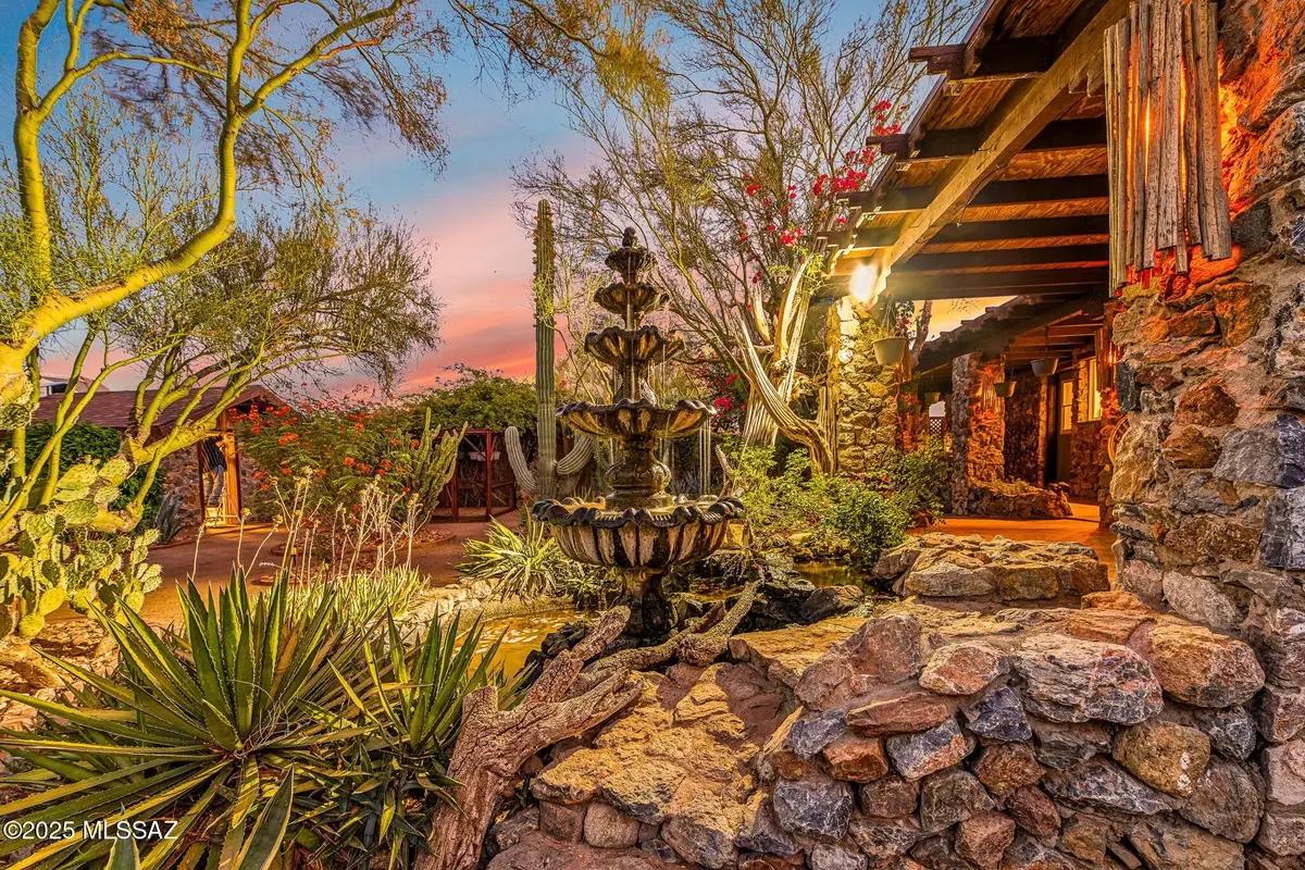 6600 N Dimitri, Tucson, AZ 85743 - Image #1