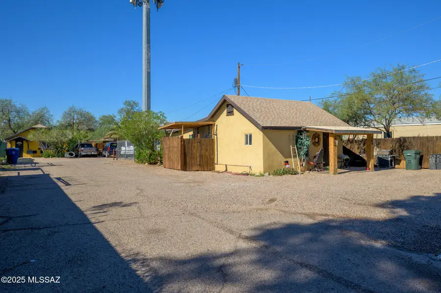 6838 S Nogales, Tucson, AZ 85756 - Image #2