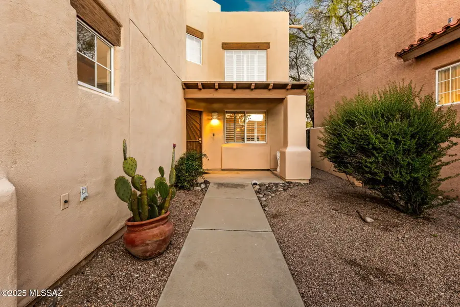 3386 N Apache Plume Court, Tucson, AZ 85750 - Image #3