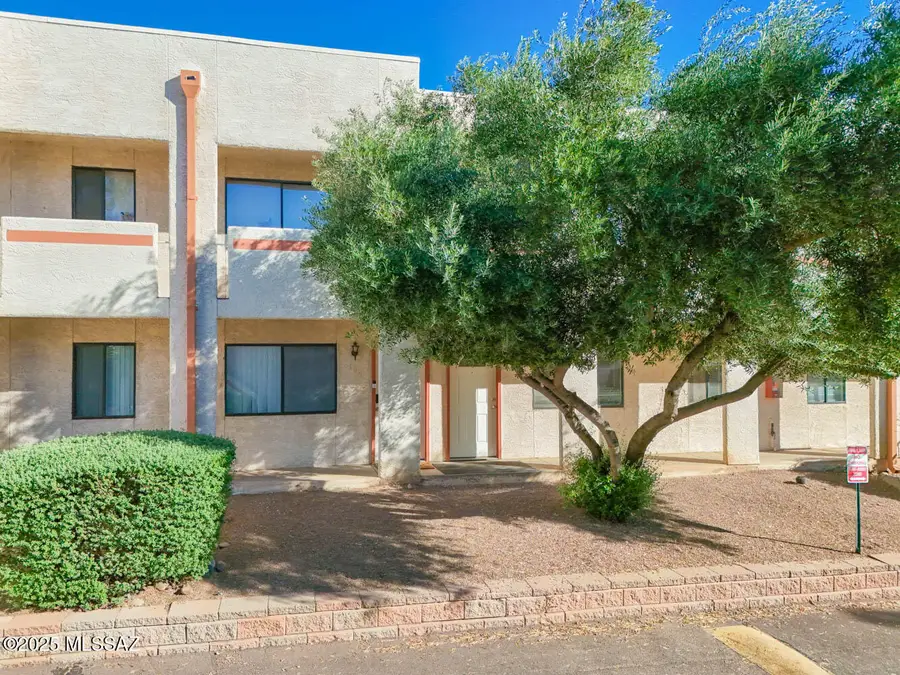 455 W Kelso Street #APT 103, Tucson, AZ 85705 - Image #2