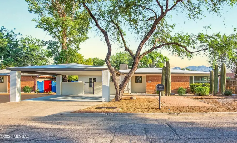 3017 E Loretta Drive, Tucson, AZ 85716 - Image #2