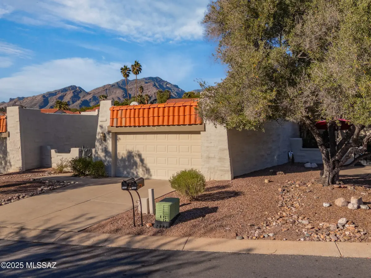 7487 E Wandering Road, Tucson, AZ 85750 - Image #1