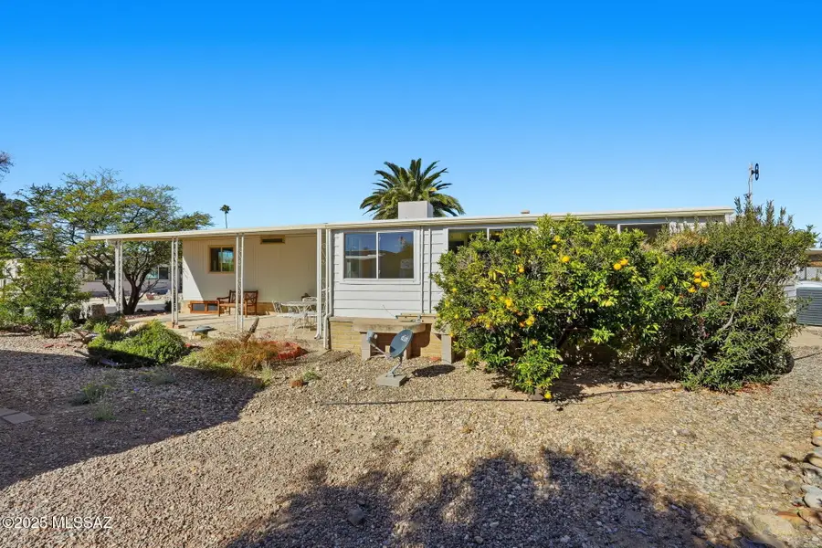 10734 N Kilimanjaro Avenue, Tucson, AZ 85737 - Image #2