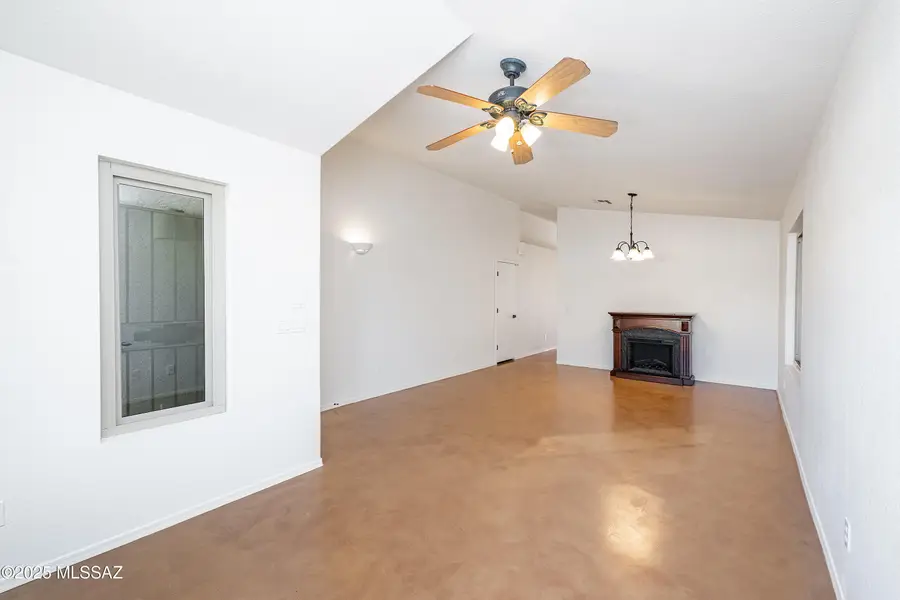 7023 W Sauceda Drive, Tucson, AZ 85743 - Image #3
