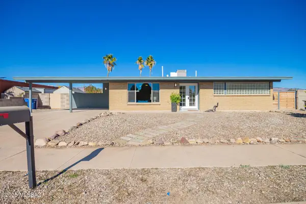 8651 E Calle Bogota, Tucson, AZ 85715