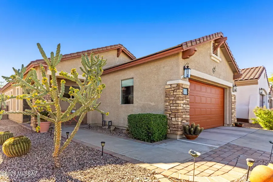 347 W Calle Del Estribo, Sahuarita, AZ 85629 - Image #2
