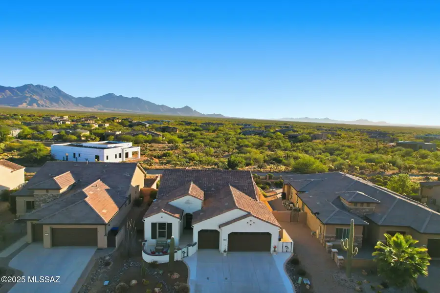 2504 E Josephine View Drive, Green Valley, AZ 85614 - Image #3