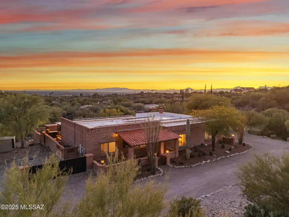 5300 E Calle Barril, Tucson, AZ 85718 - Image #1