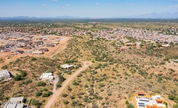 1023 S Garfield Place #39, Vail, AZ 85641