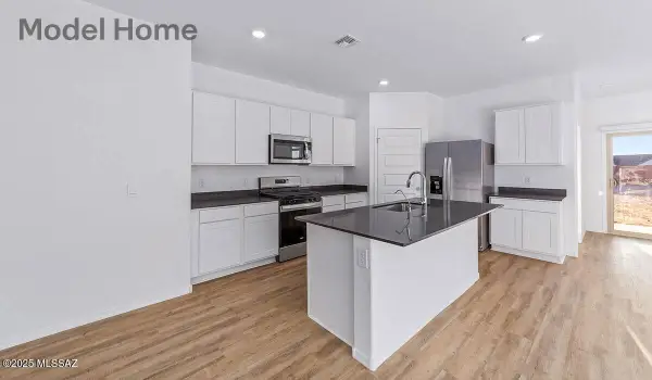 12224 E Morris Carson Drive, Vail, AZ 85641