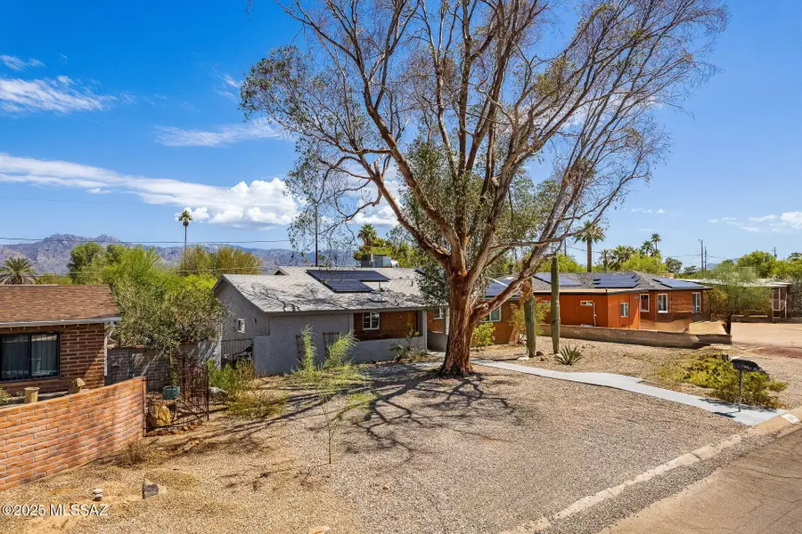 6219 E Rosewood Street, Tucson, AZ 85711 - Image #2