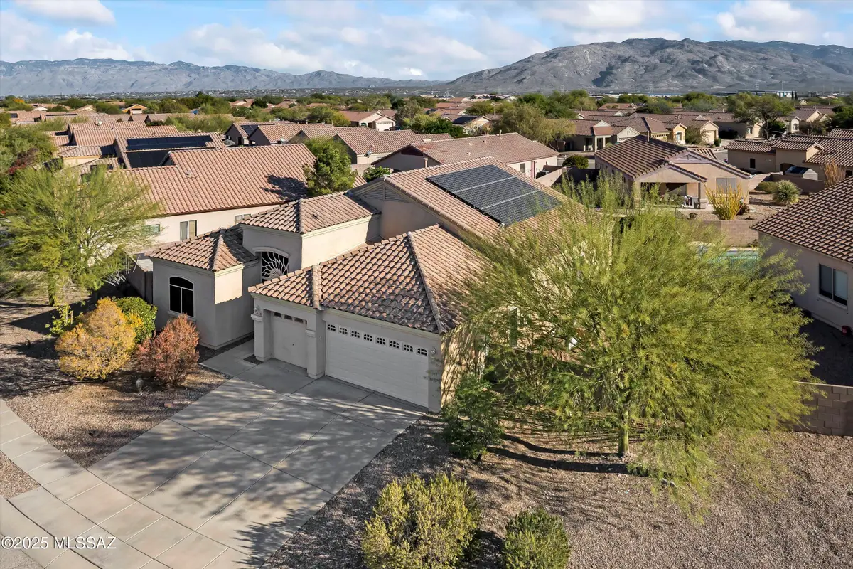 7649 S Pacific Willow Drive, Tucson, AZ 85747 - Image #1