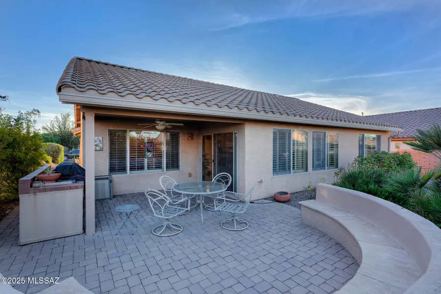 2175 E Bluejay Vista Lane, Green Valley, AZ 85614 - Image #2