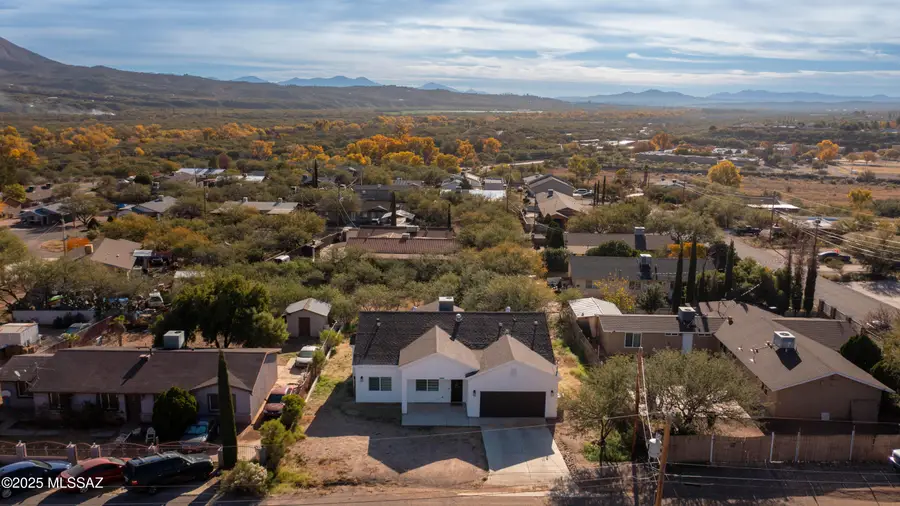 1427 Calle Tordo, Nogales, AZ 85648 - Image #2