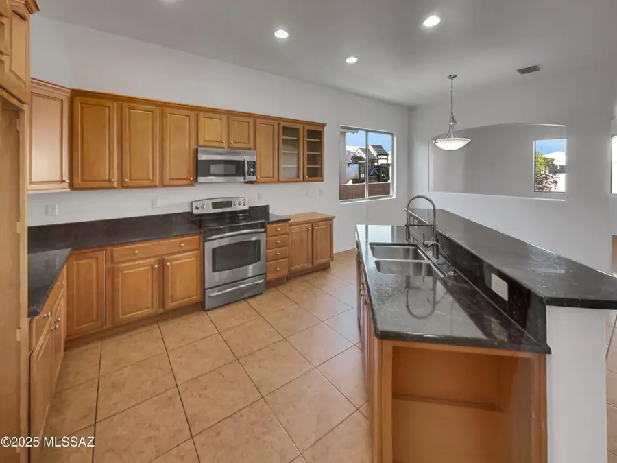 4251 E Shadow Branch Drive, Tucson, AZ 85756 - Image #2