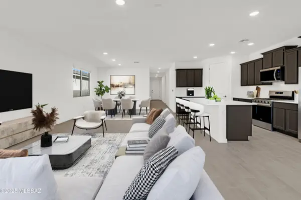 10112 S Arnold Ranch, Vail, AZ 85641