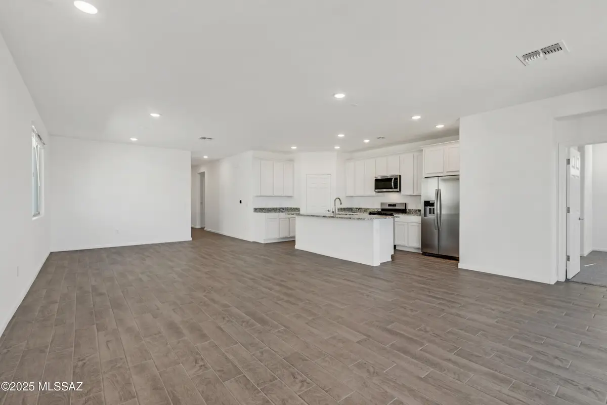 10104 S Arnold Ranch, Vail, AZ 85641 - Image #1