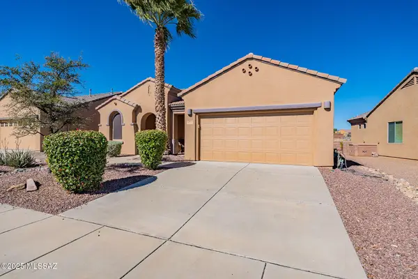 5874 S Azure Vista Way, Green Valley, AZ 85622