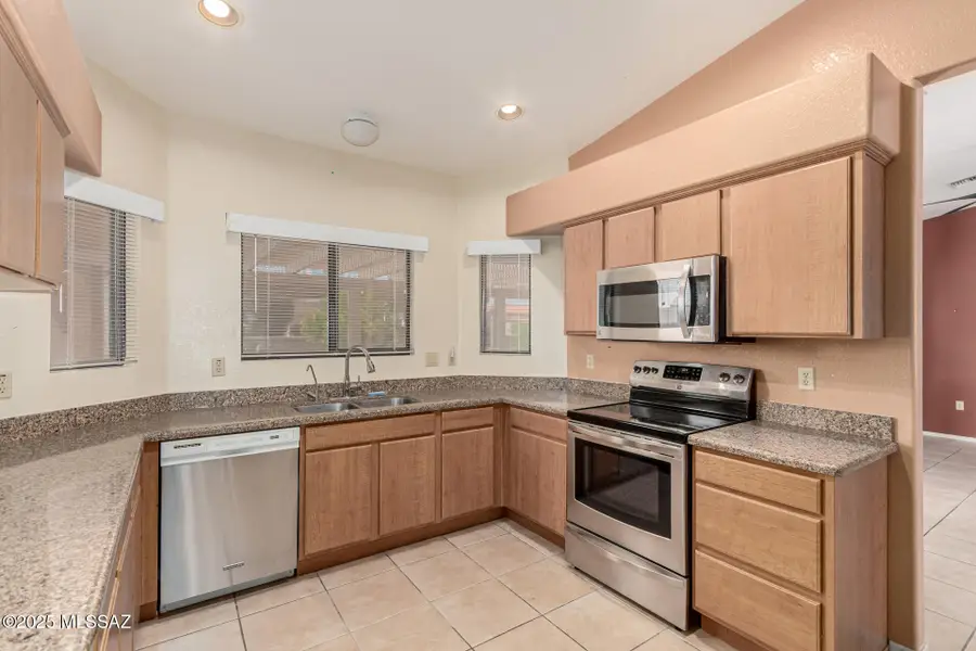 4792 S Meadow Ridge Drive, Green Valley, AZ 85622 - Image #3