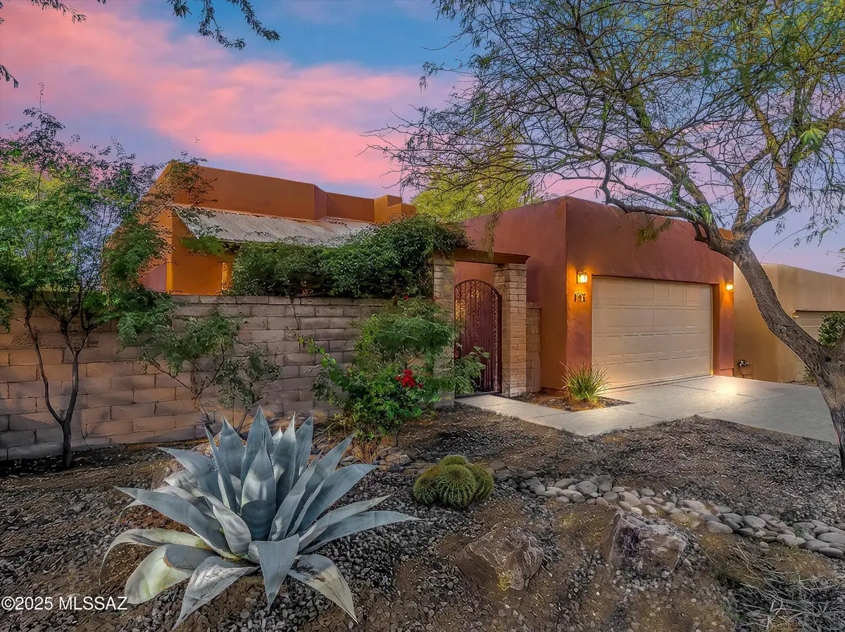 112 S Happy Valley Saddle, Tucson, AZ 85748 - Image #1