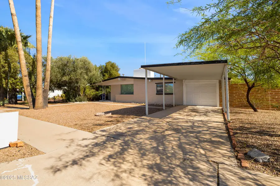 5541 E Mabel, Tucson, AZ 85712 - Image #2